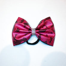 Load image into Gallery viewer, PINK CAMO Faux Leather MUSE Tailless Cheer Bow