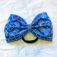 Load image into Gallery viewer, BLUE Jumbo MUSE Tailless Cheer Bow