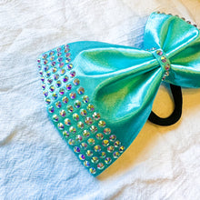 Load image into Gallery viewer, TIFFANY MINT Jumbo MUSE Tailless Cheer Bow