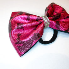 Load image into Gallery viewer, PINK CAMO Faux Leather MUSE Tailless Cheer Bow